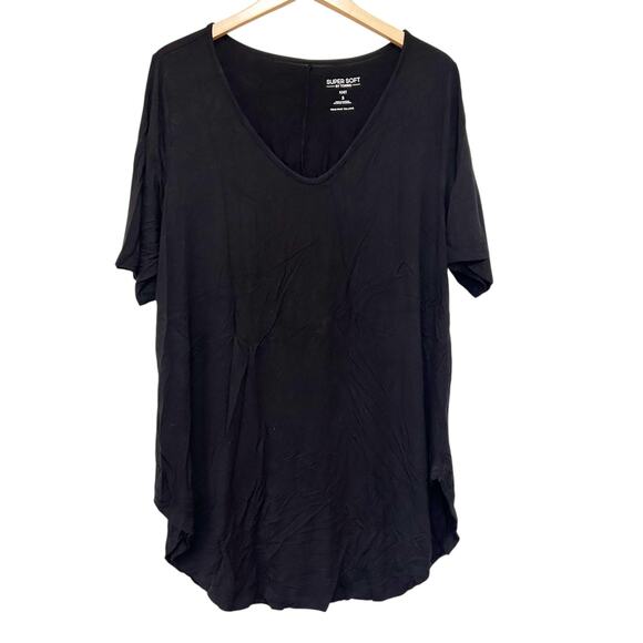 torrid Tops - Torrid Super Soft Knit Black V Neck T Shirt Sz 3X